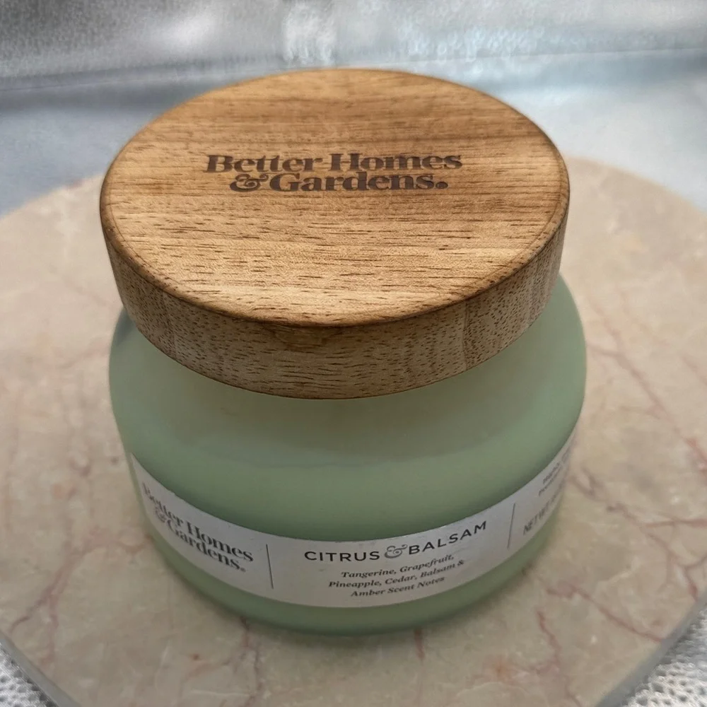 Better Homes And Gardens Citrus & Balsam Candle - Green and Brown